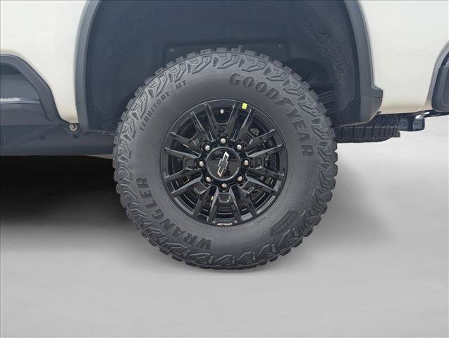 New 2026 Chevrolet Silverado 2500 ZR2 AWD/4WD image 10