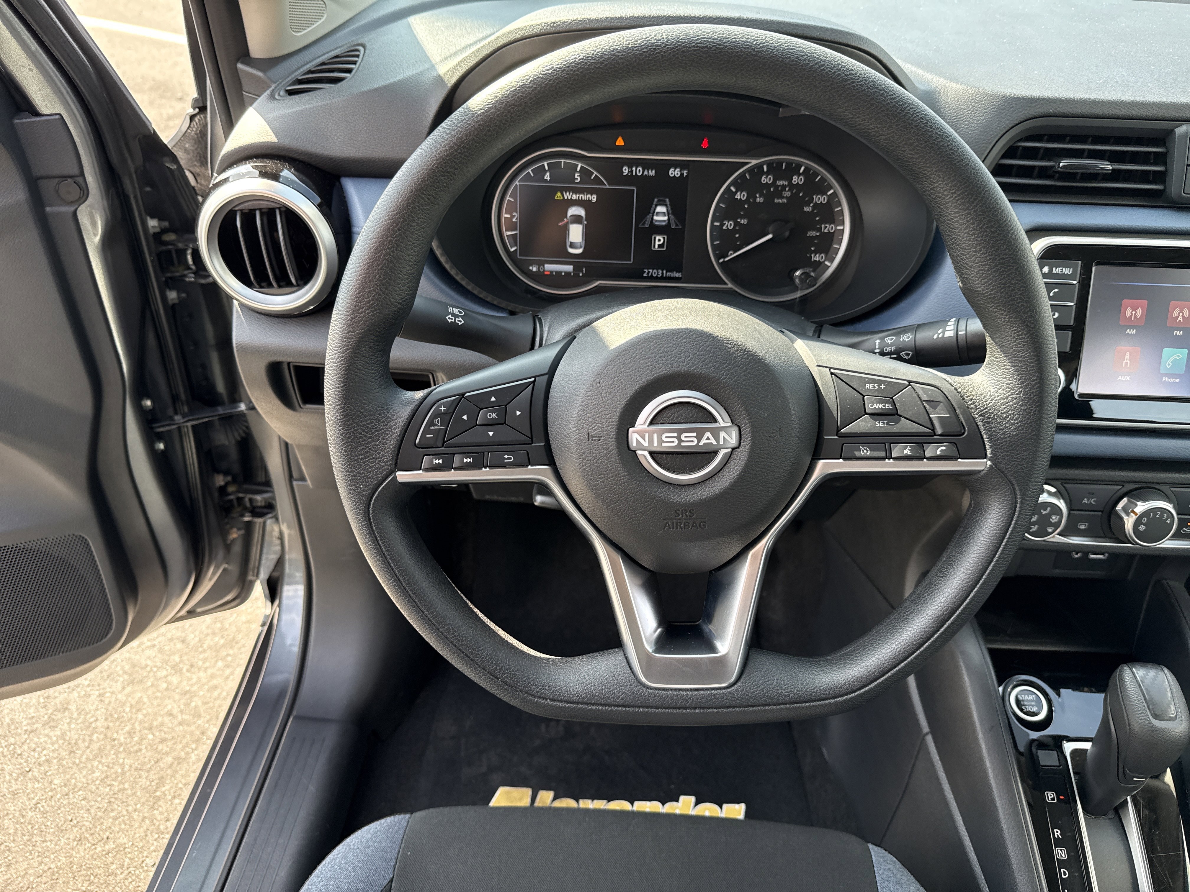 Used 2025 Nissan Versa SV FWD image 17