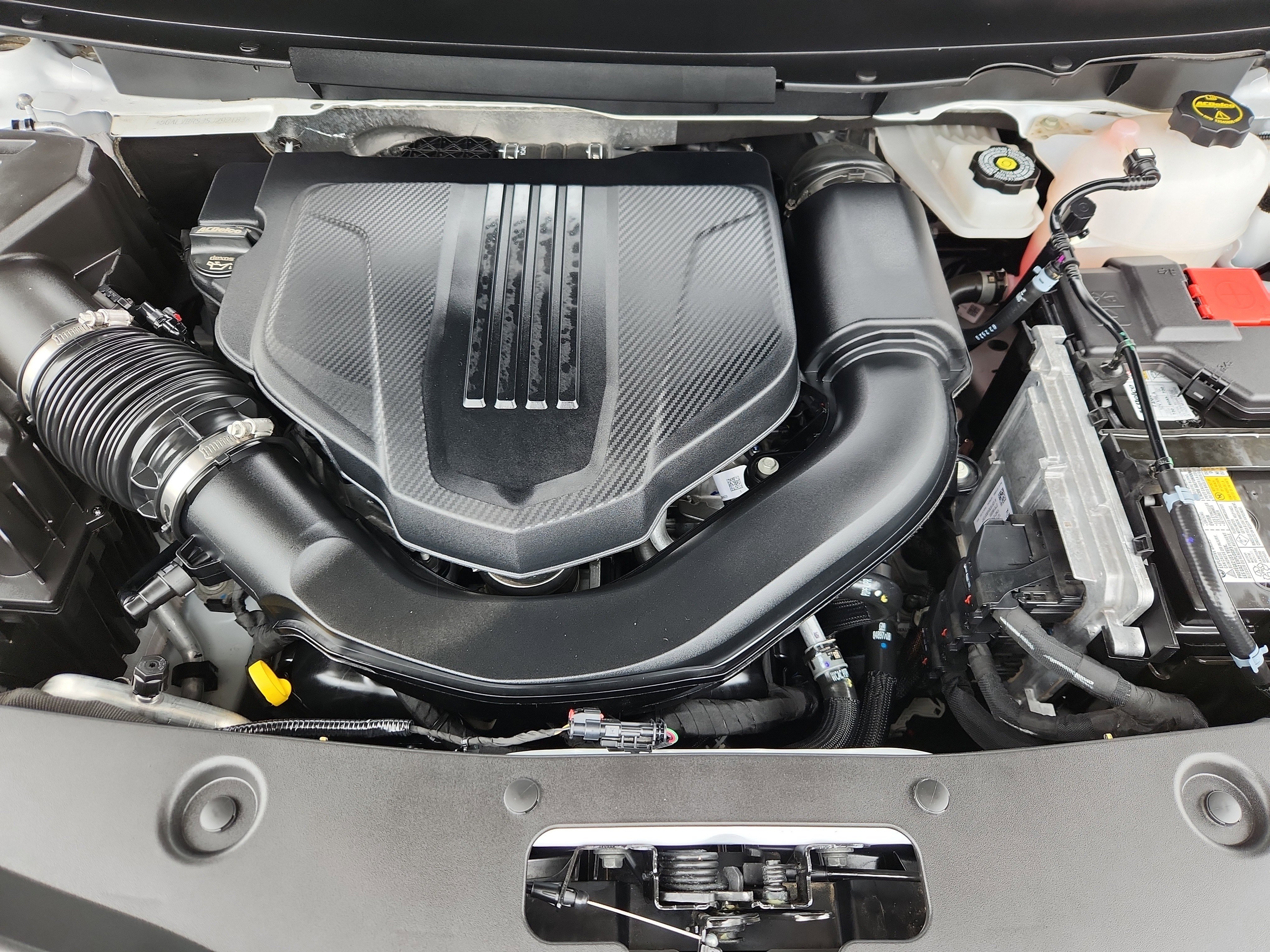 Used 2025 Buick Enclave Sport Touring image 16