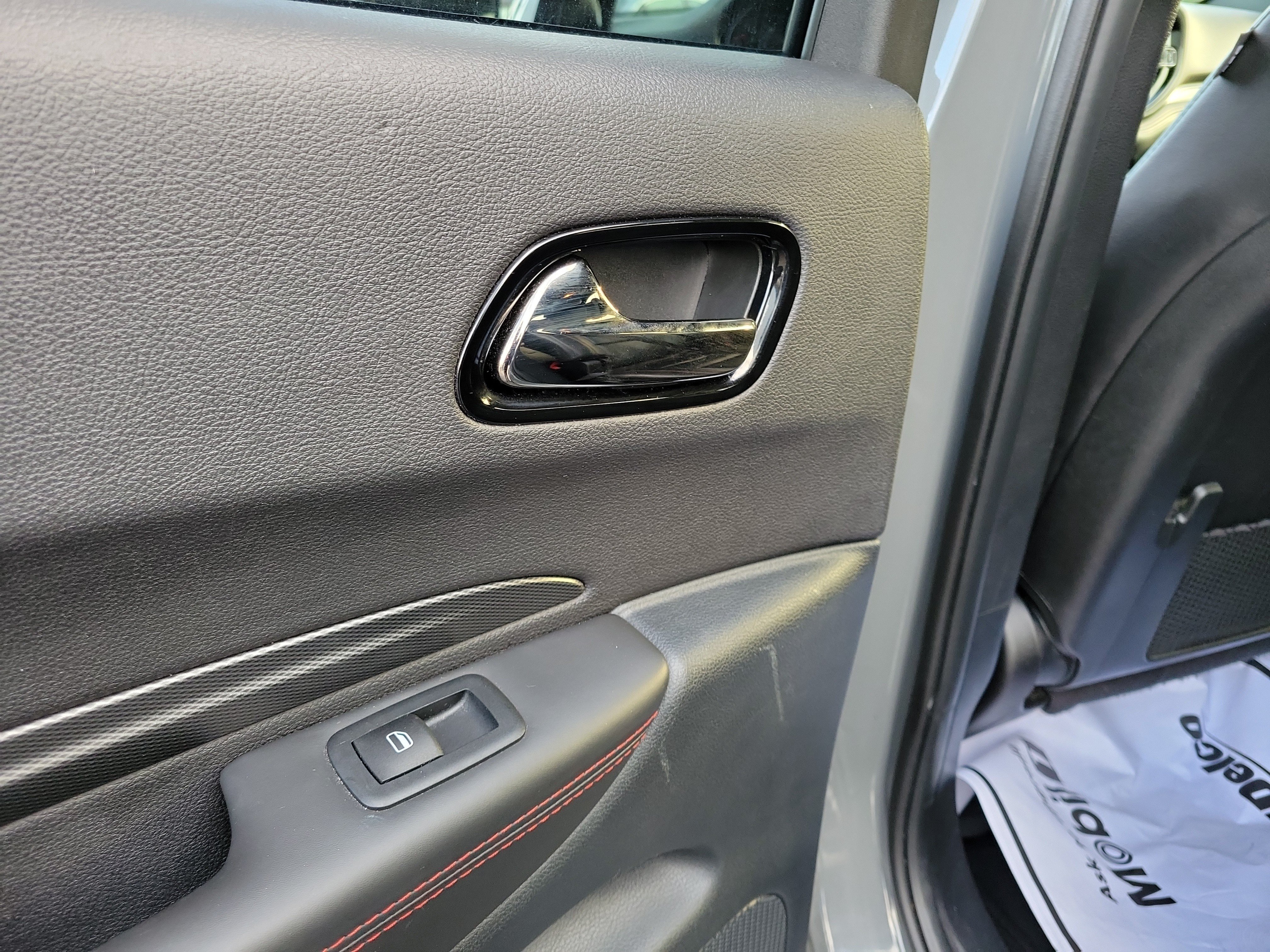 Used 2023 Dodge Durango GT AWD/4WD image 13