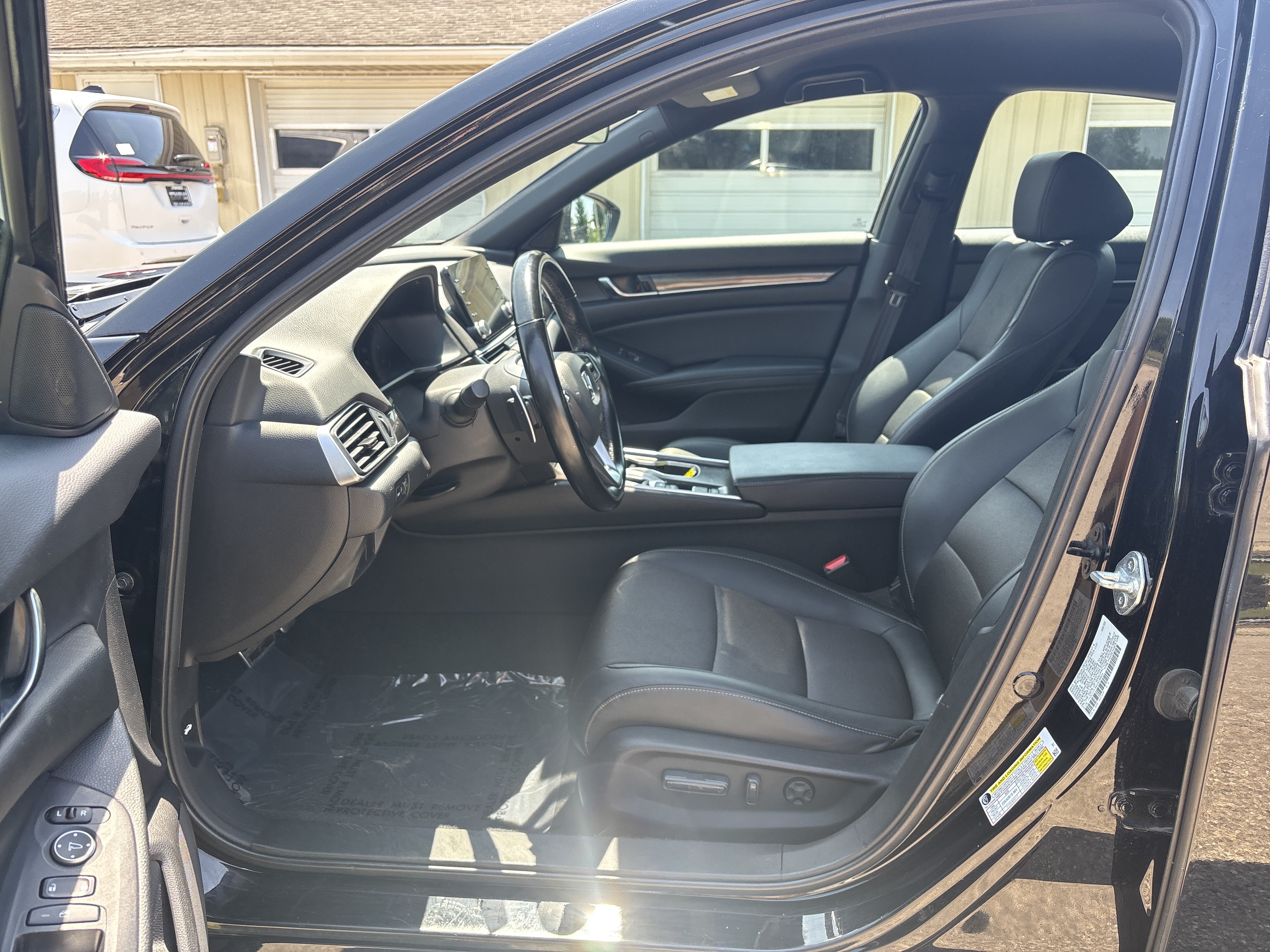 Used 2022 Honda Accord Sport image 13