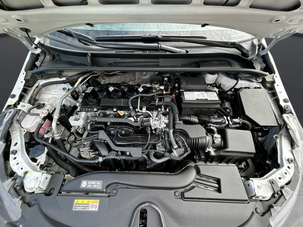 Used 2025 Toyota Corolla LE FWD image 16
