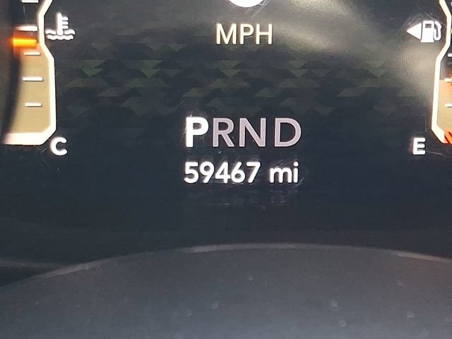 Used 2019 Jeep Wrangler Unlimited Sahara w/ Uconnect 4C Nav & Sound Group AWD/4WD image 20