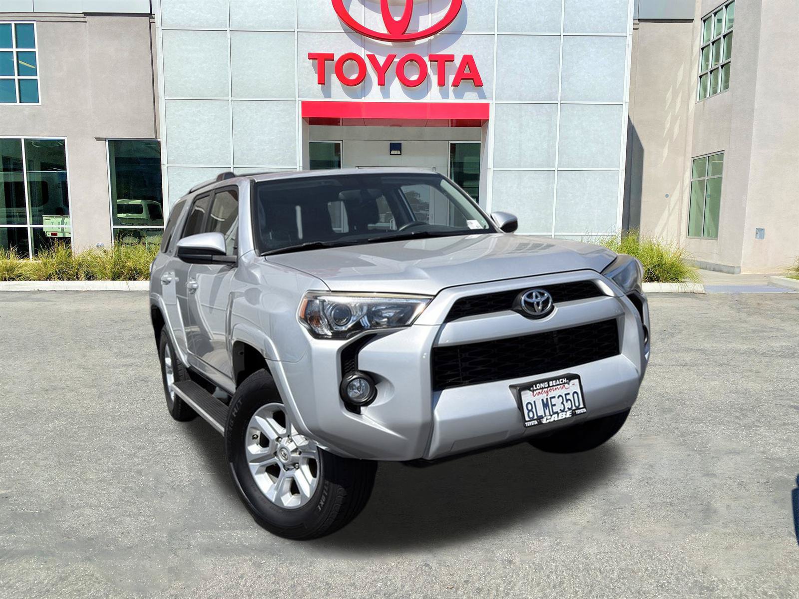 Used 2019 Toyota 4Runner SR5 w/ Wilderness Package AWD/4WD image 2