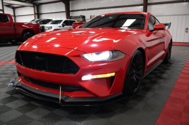 Used 2019 Ford Mustang GT Premium w/ GT Performance Package RWD image 19