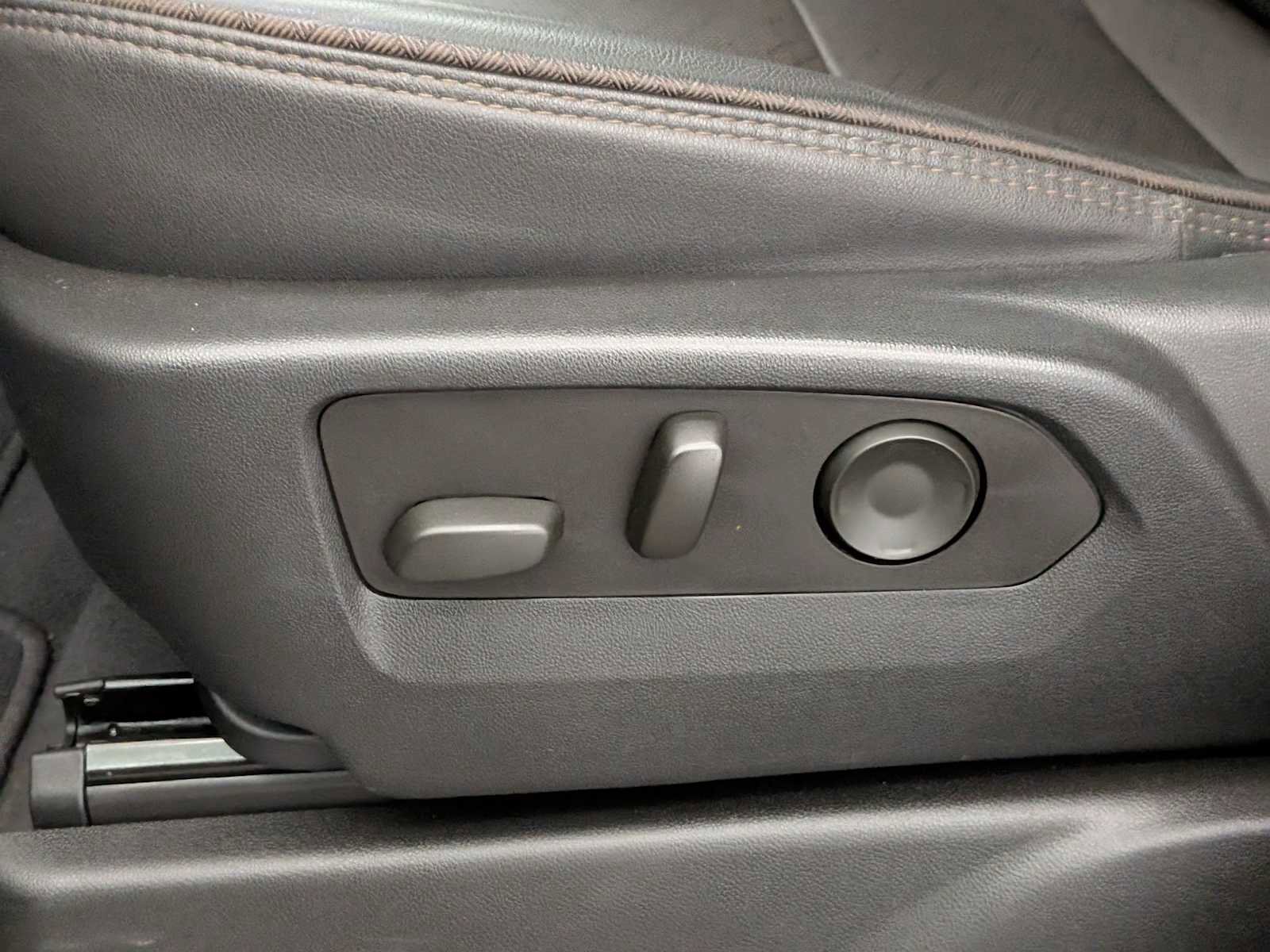 Certified 2023 Chevrolet Tahoe High Country image 17