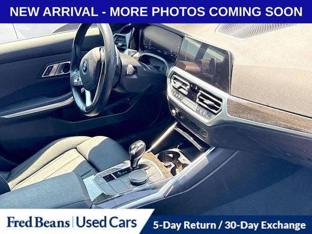 Used 2021 BMW 330e xDrive w/ Convenience Package AWD/4WD image 3