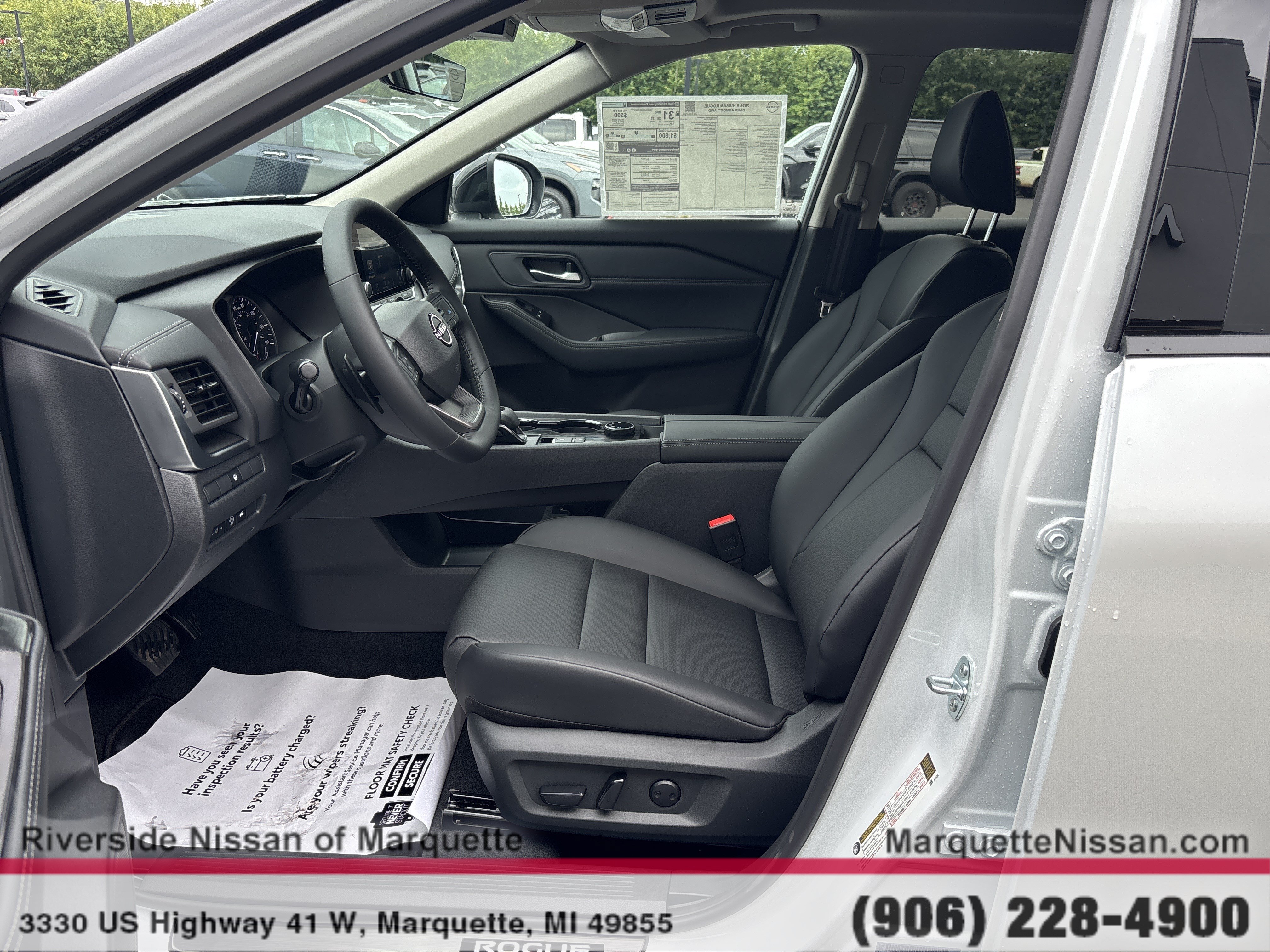 New 2026 Nissan Rogue Dark Armor AWD/4WD image 15