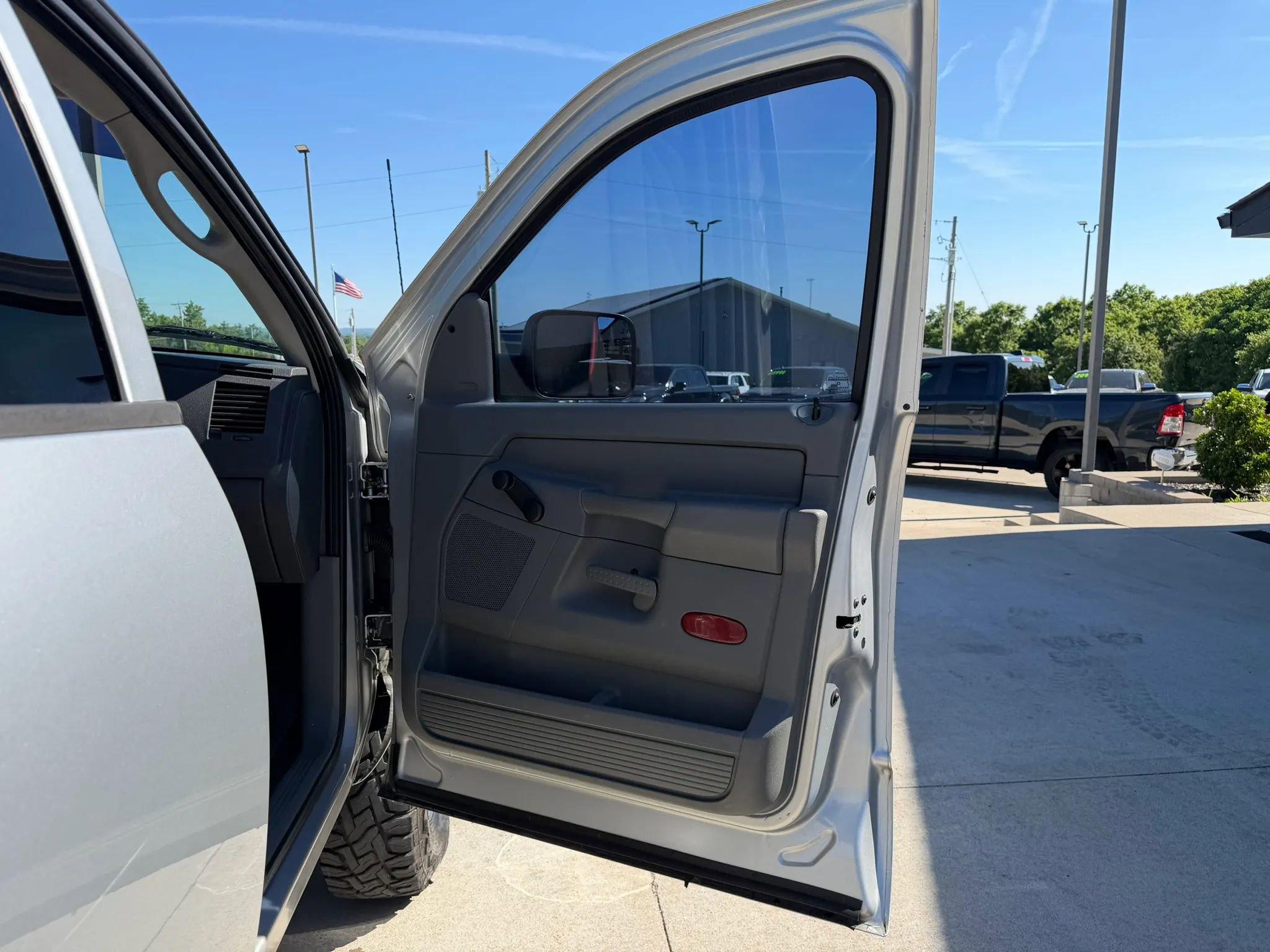 Used 2007 Dodge Ram 2500 Truck ST w/ Trailer Tow Group AWD/4WD image 44