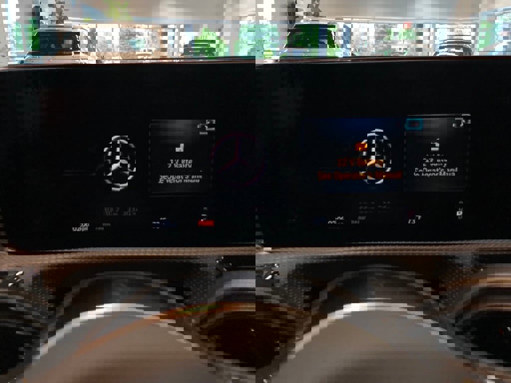 New 2025 Mercedes-Benz CLA 250 4MATIC image 16