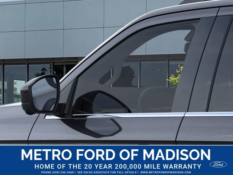 New 2025 Ford Expedition Active image 21