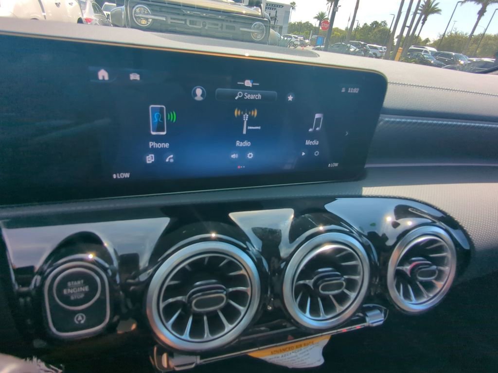 Used 2025 Mercedes-Benz CLA 250 image 6