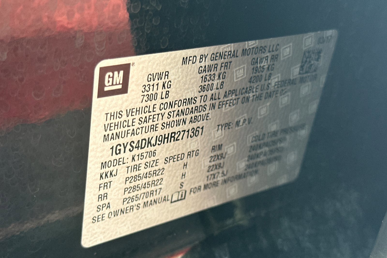 Used 2017 Cadillac Escalade Platinum image 31