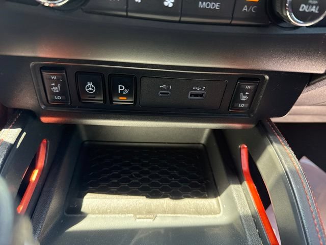 Used 2023 Nissan Frontier PRO-4X w/ Pro Convenience Package AWD/4WD image 19