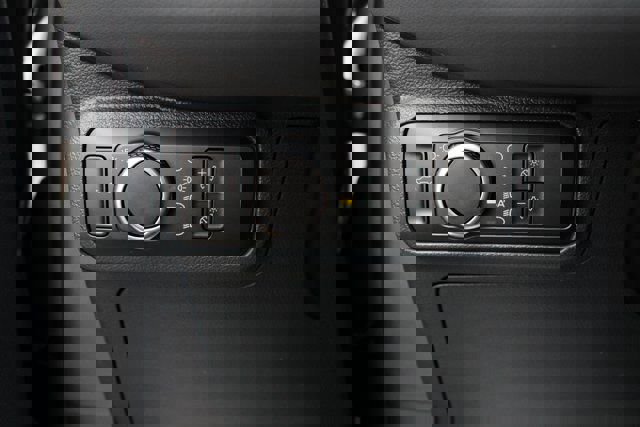 New 2026 Ford Explorer Active image 9