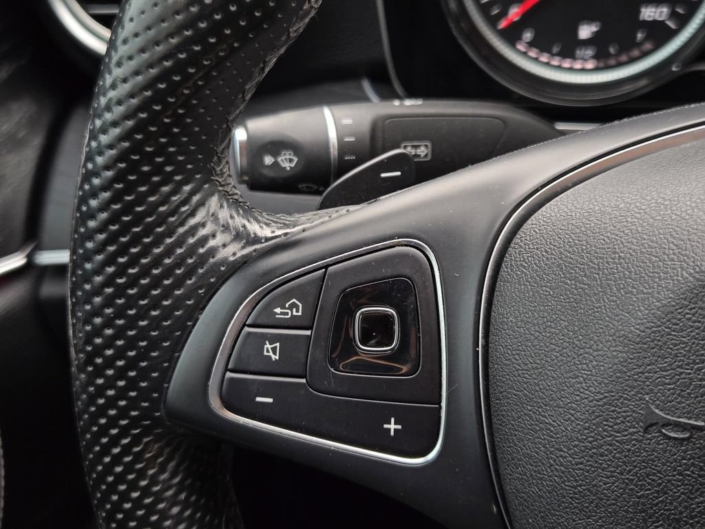Used 2017 Mercedes-Benz E 300 image 26