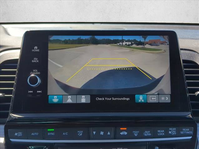 Used 2025 Honda Odyssey Elite image 15