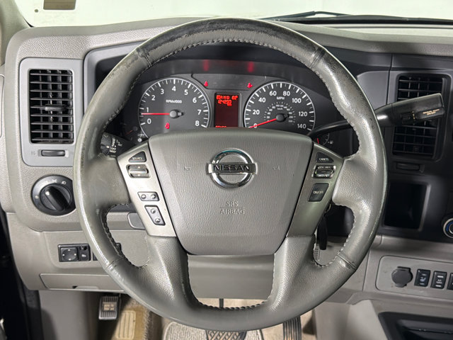 Used 2015 Nissan NV 3500 SL w/ Technology Package RWD image 21