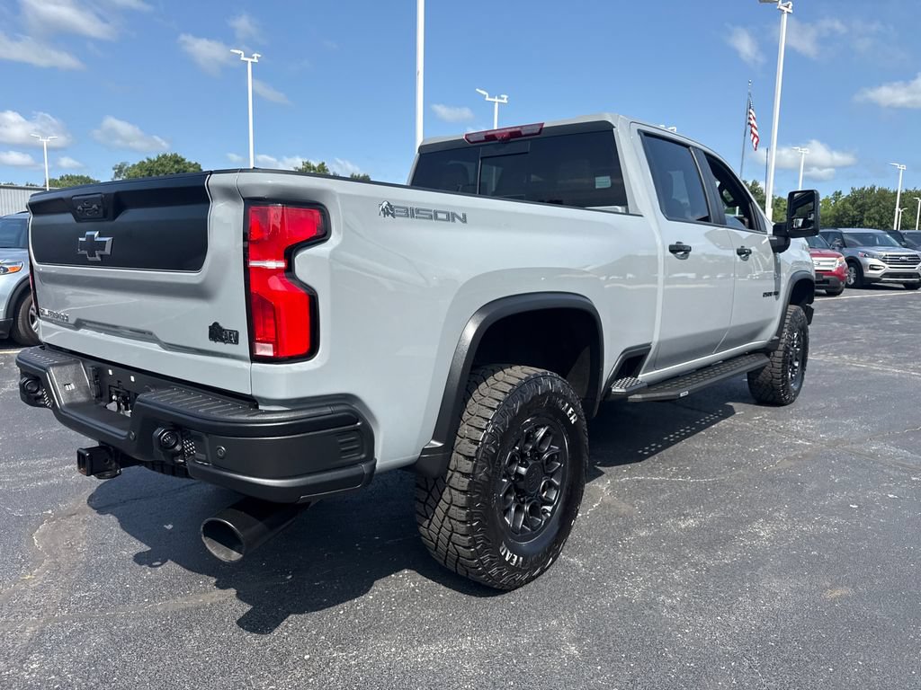 Used 2025 Chevrolet Silverado 2500 ZR2 w/ ZR2 Bison Edition AWD/4WD image 8