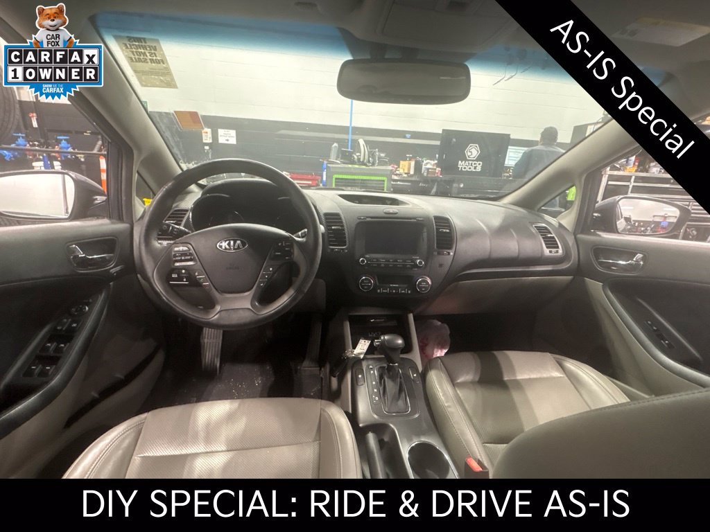 Used 2014 Kia Forte EX w/ Premium Package FWD image 3