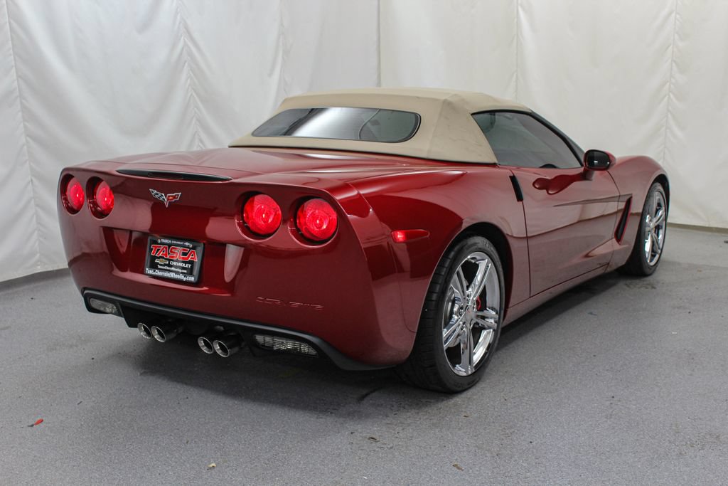 Used 2010 Chevrolet Corvette Convertible w/ Preferred Equipment Group RWD image 9