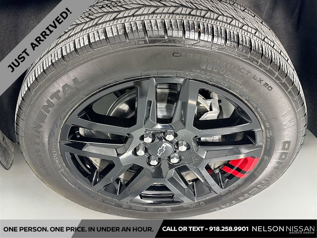 Used 2024 Chevrolet Traverse Premier w/ Redline Edition image 34