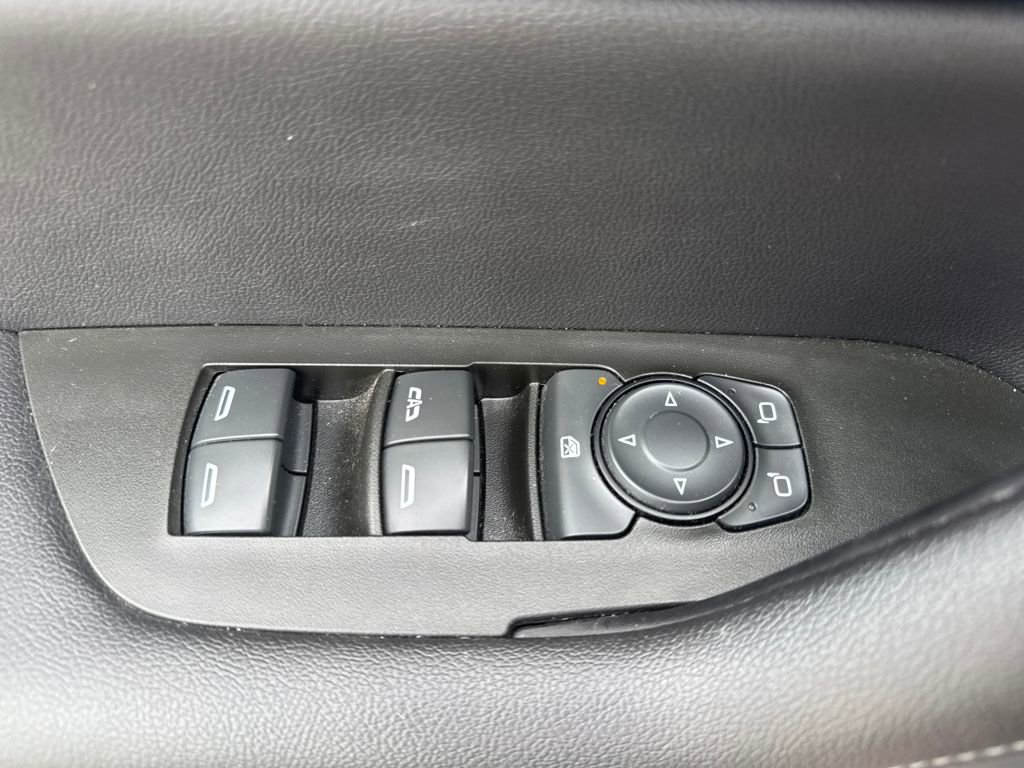 Used 2022 Chevrolet Blazer LT image 16