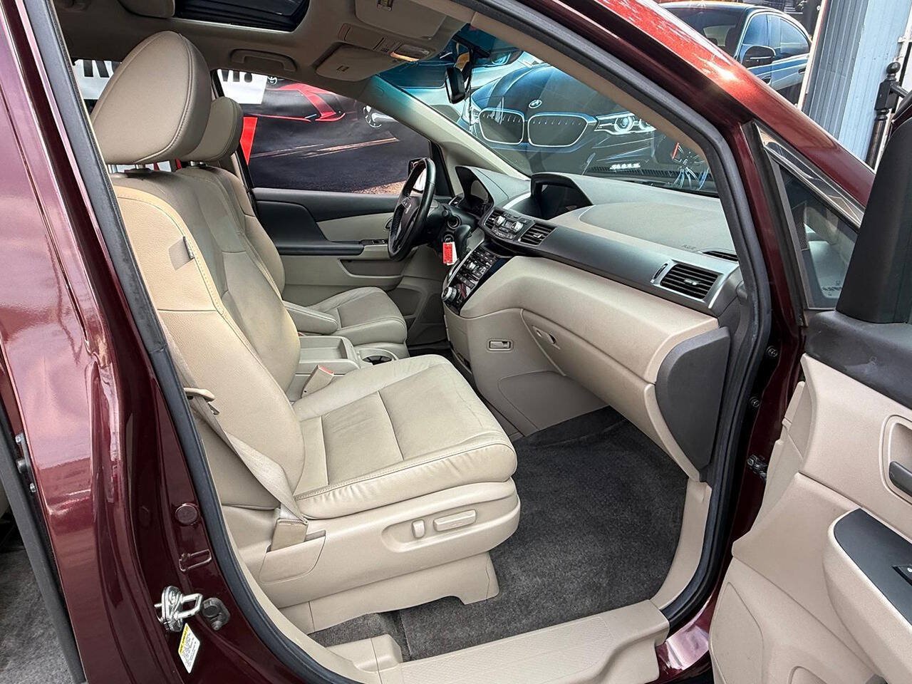 Used 2012 Honda Odyssey EX-L image 14
