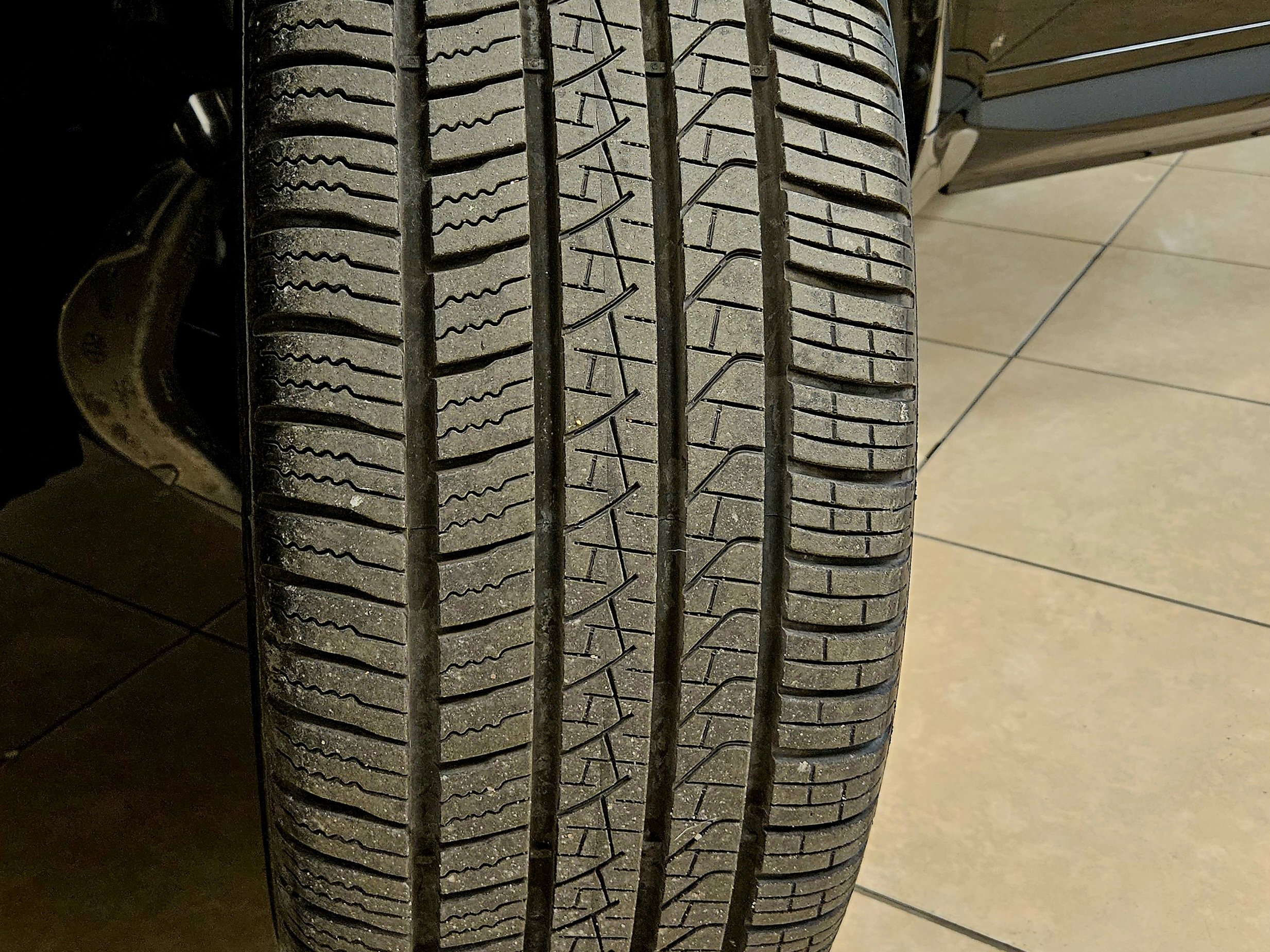 Used 2025 Volvo XC60 T8 Ultra w/ Protection Package Premier image 47