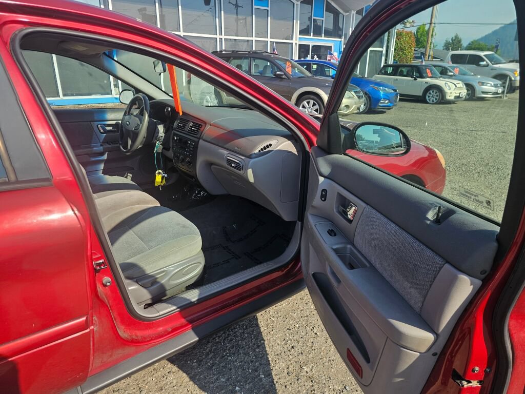 Used 2000 Ford Taurus SES FWD image 11