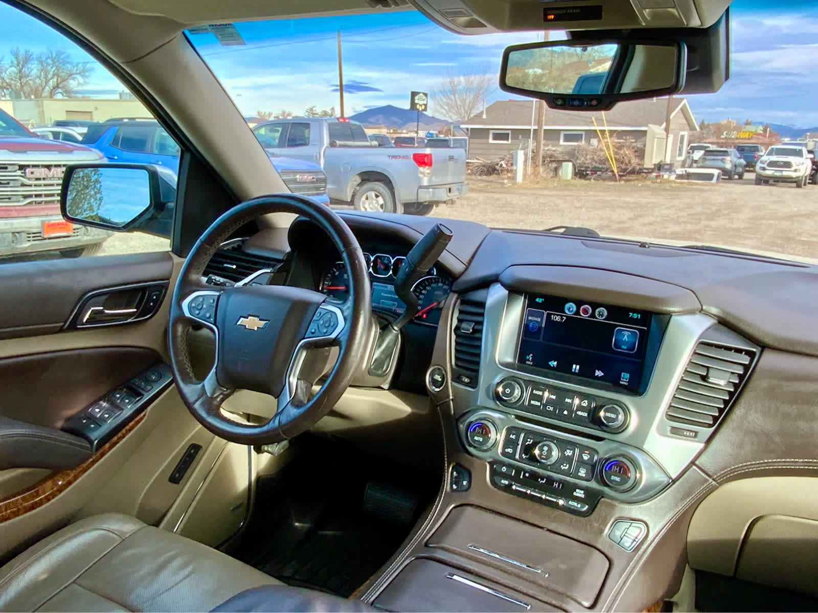 Used 2015 Chevrolet Tahoe LTZ image 33