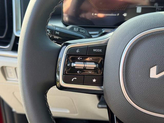 Used 2025 Kia Sorento S w/ Panoramic Sunroof Package FWD image 32