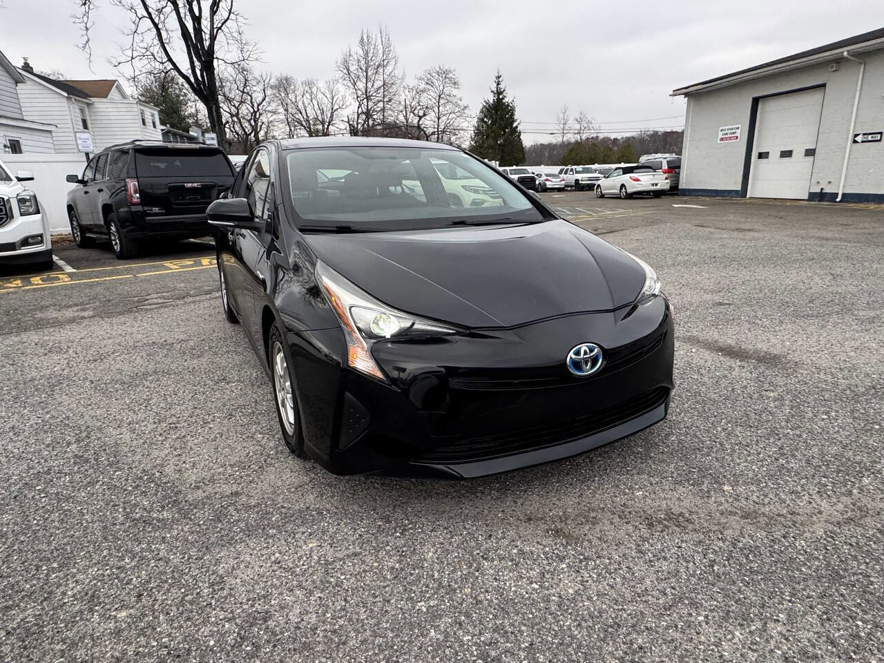Used 2016 Toyota Prius Two image 4