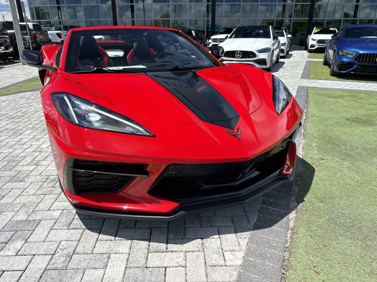 Used 2022 Chevrolet Corvette Stingray Preferred Conv w/ Z51 Performance Package RWD image 8