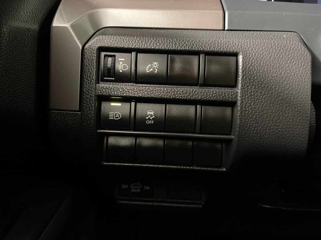 Certified 2024 Toyota Tacoma SR5 image 26