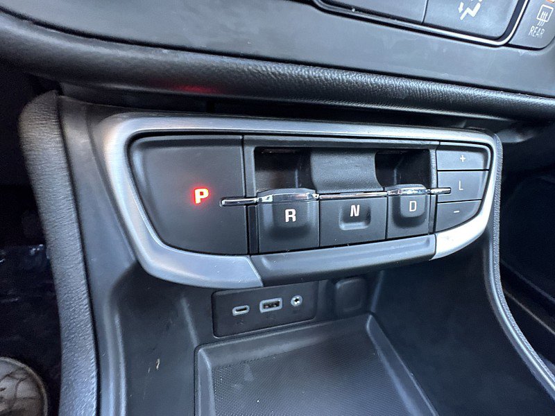 Certified 2022 GMC Terrain SLE image 14