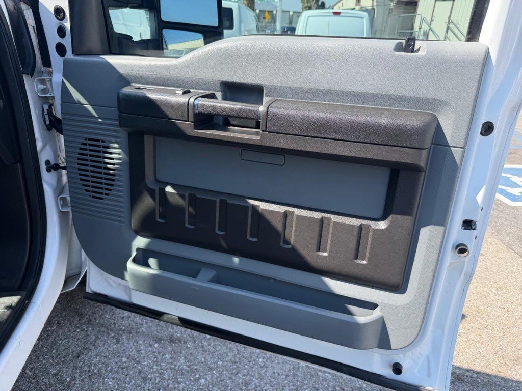 Used 2011 Ford F250 XL w/ PWR Equipment Group RWD image 19