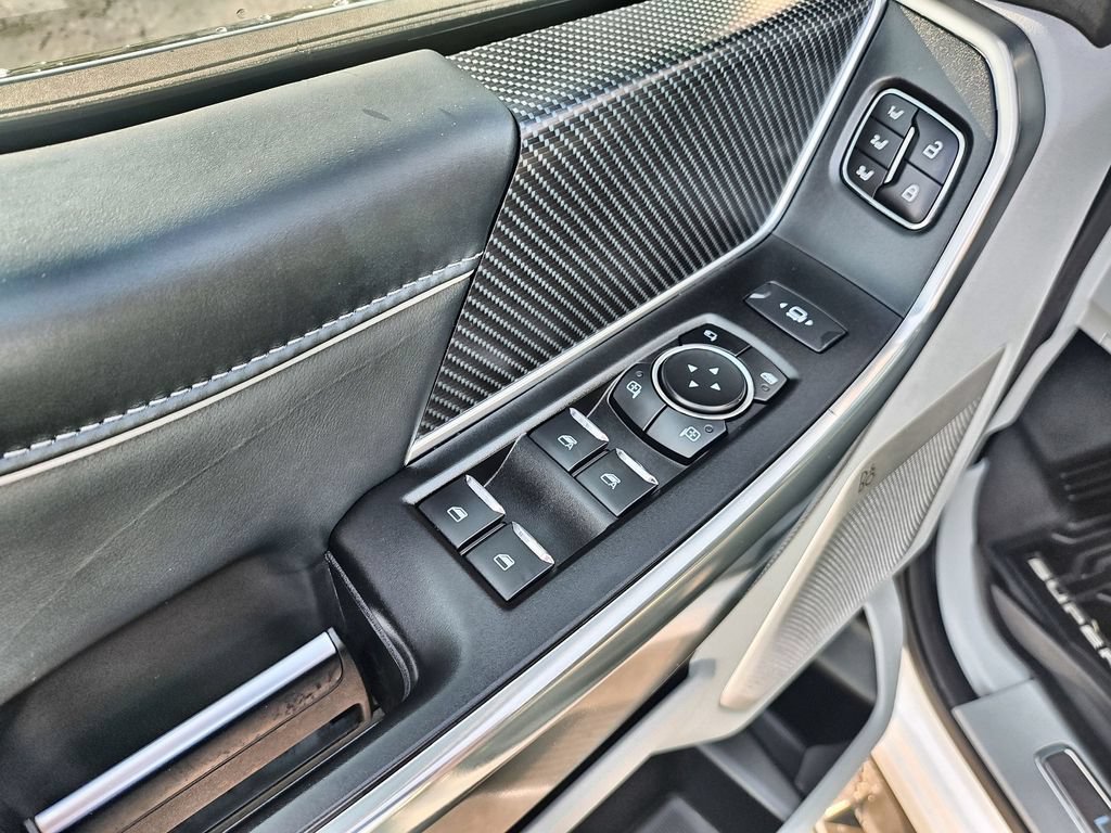 Used 2024 Ford F250 Limited AWD/4WD image 13