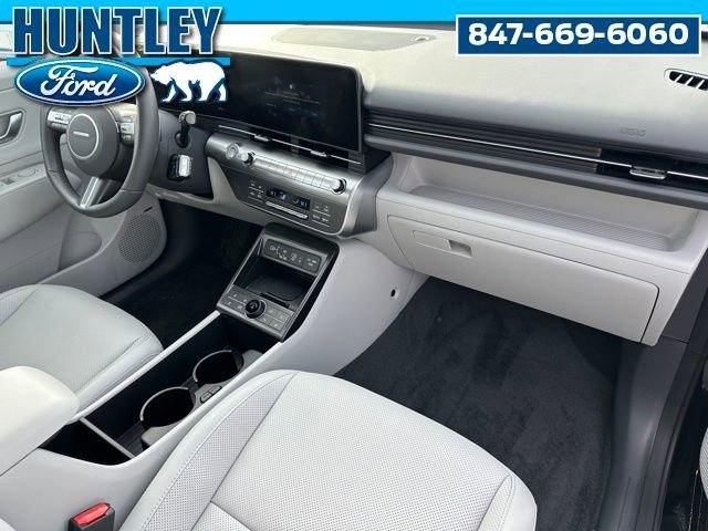 Used 2025 Hyundai Kona Limited image 11