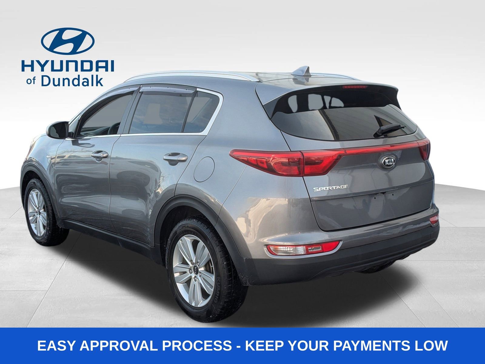 Used 2018 Kia Sportage LX w/ LX Popular Package image 3