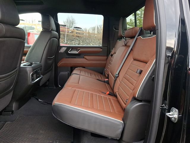 Used 2025 GMC Sierra 2500 Denali Ultimate image 23