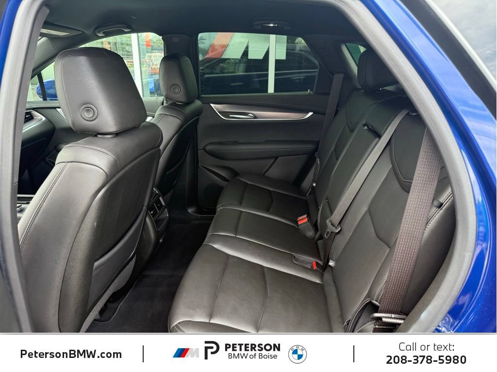 Used 2025 Cadillac XT5 Luxury AWD/4WD image 16
