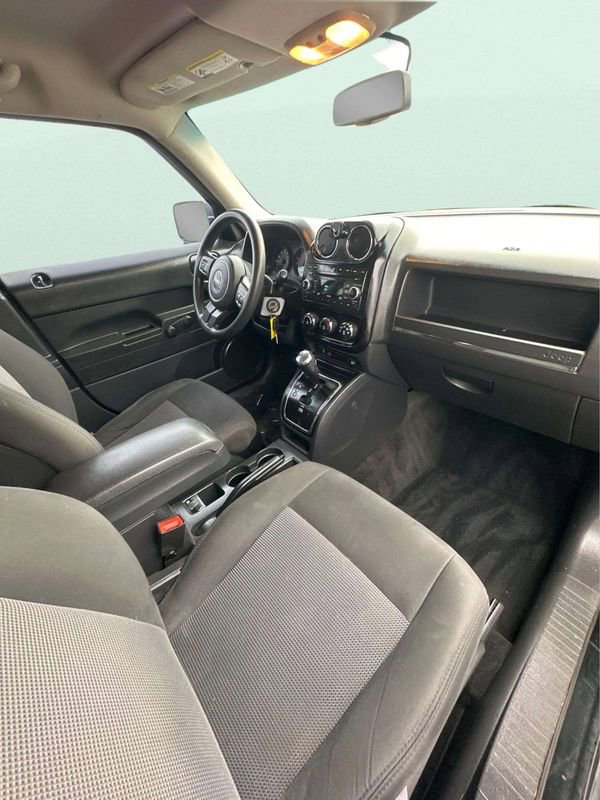 Used 2013 Jeep Patriot Sport w/ Tire & Wheel Group image 5