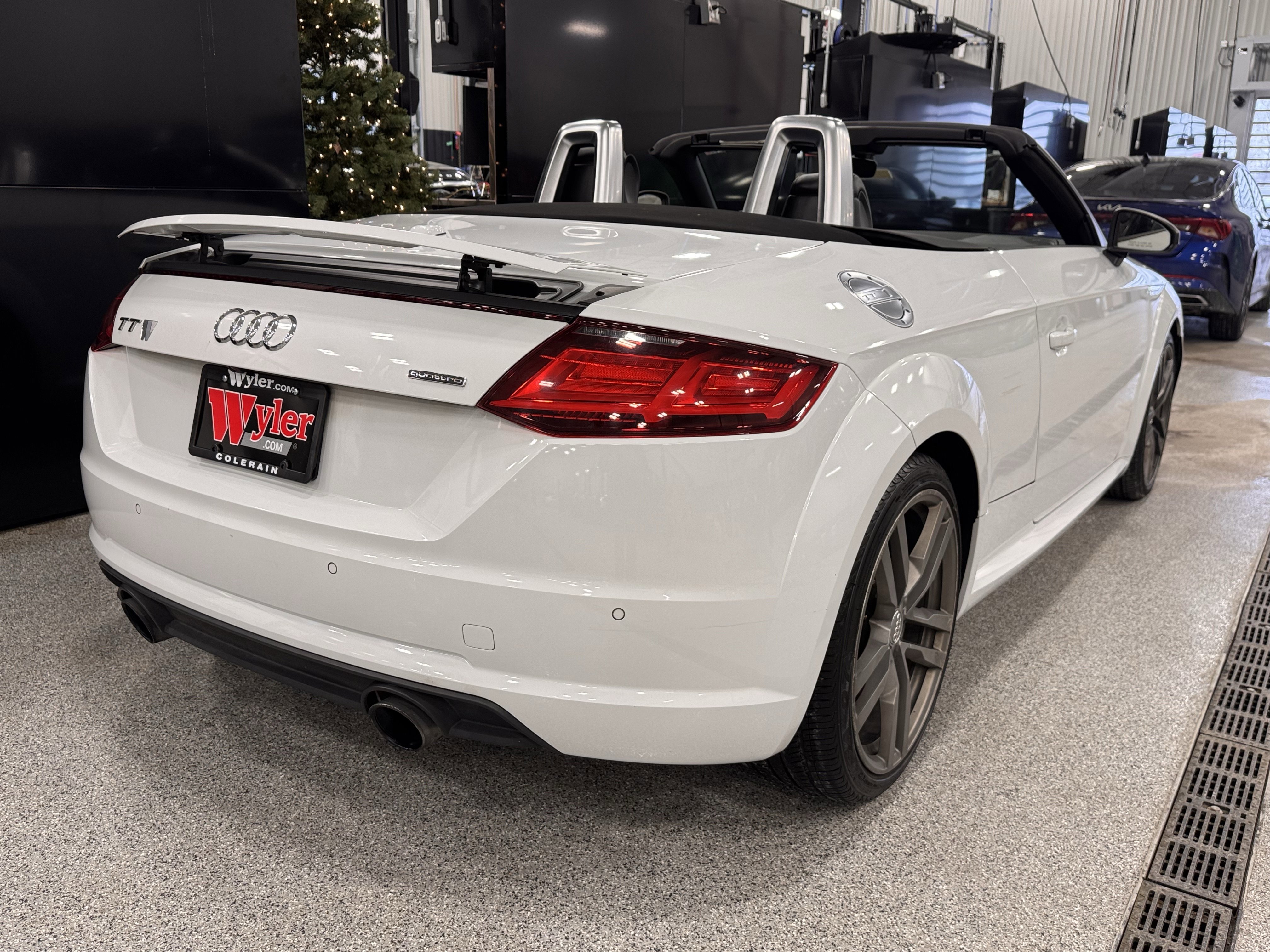 Used 2016 Audi TT 2.0T w/ Technology Package image 25