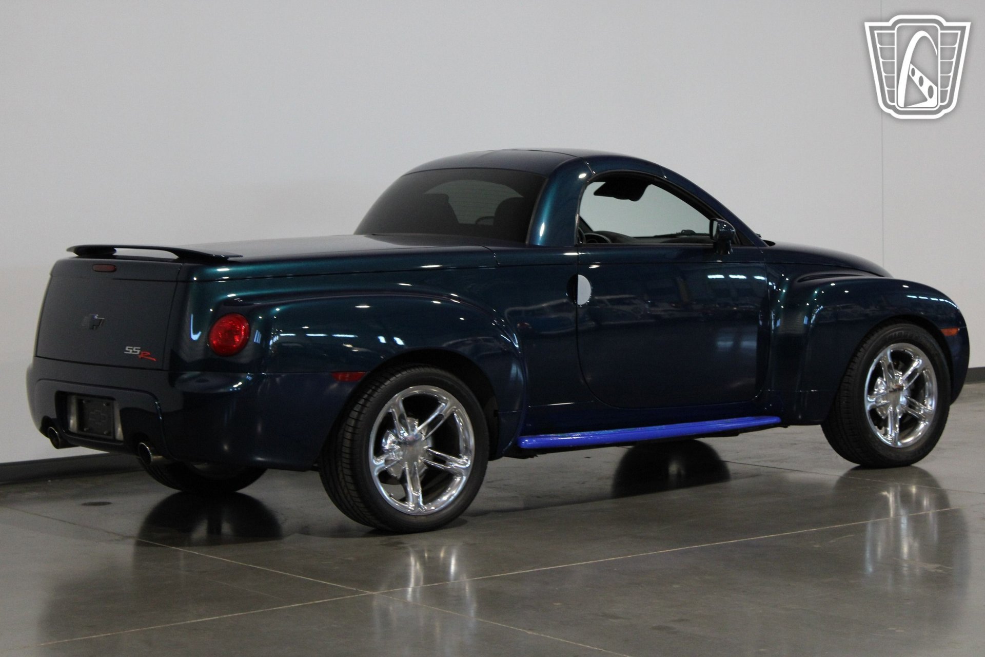 Used 2005 Chevrolet SSR w/ Preferred Equipment Group image 13