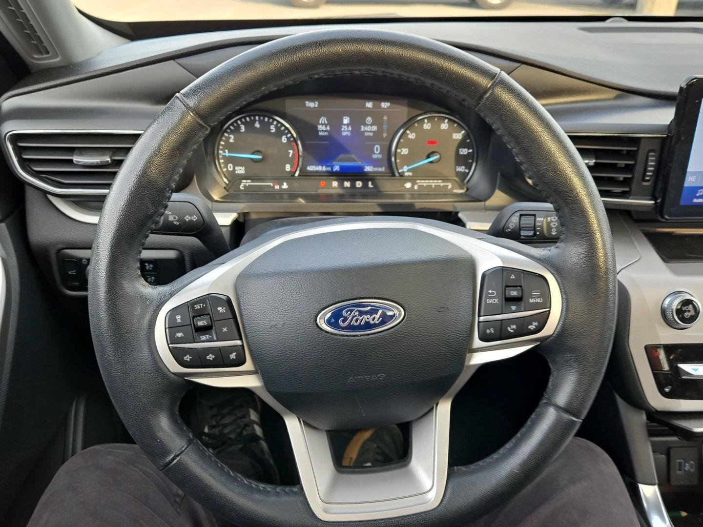 Used 2023 Ford Explorer XLT w/ Equipment Group 202A AWD/4WD image 18