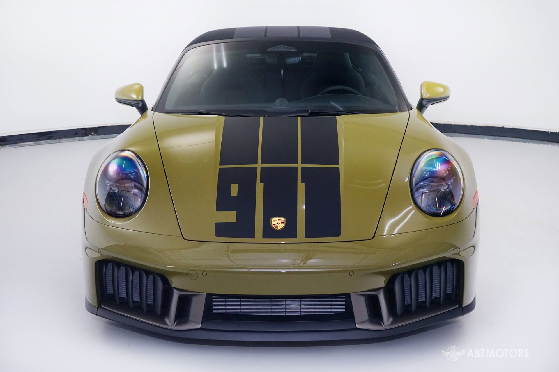 Used 2026 Porsche 911 GTS RWD image 3