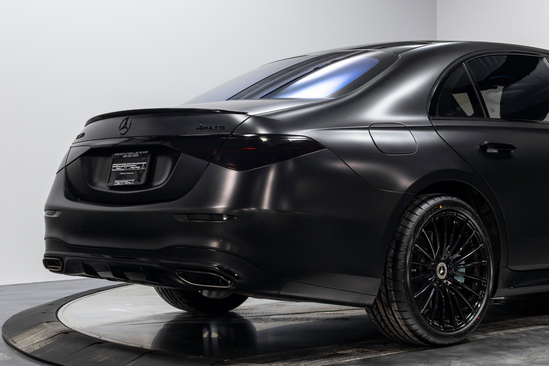 Used 2021 Mercedes-Benz S 580 S 580 4MATIC image 14