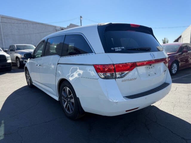 Used 2015 Honda Odyssey Touring image 6