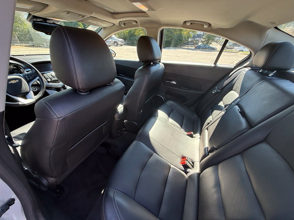 Used 2015 Chevrolet Cruze LTZ w/ Sun, Sound and Sport Package FWD image 28